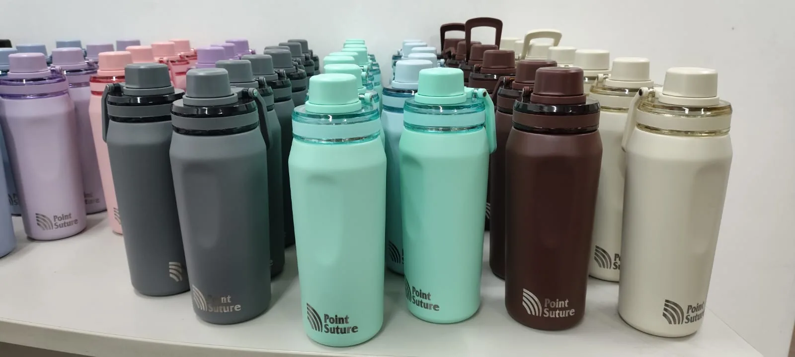 Garrafas térmicas personalizáveis em diversas cores Montlaser7